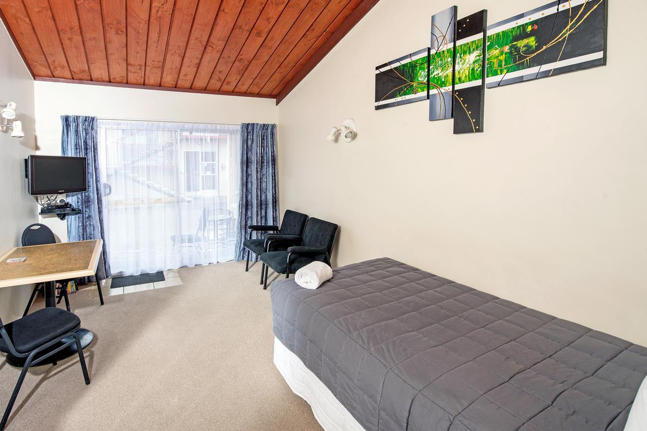 Tourist Court Motel Whakatane Εξωτερικό φωτογραφία