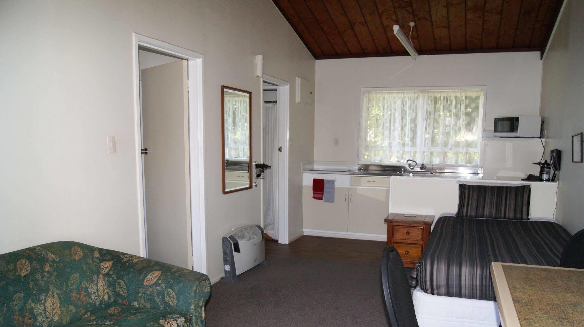 Tourist Court Motel Whakatane Εξωτερικό φωτογραφία