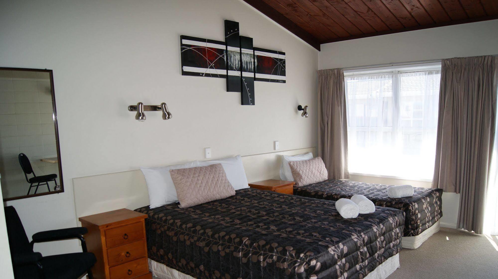 Tourist Court Motel Whakatane Εξωτερικό φωτογραφία